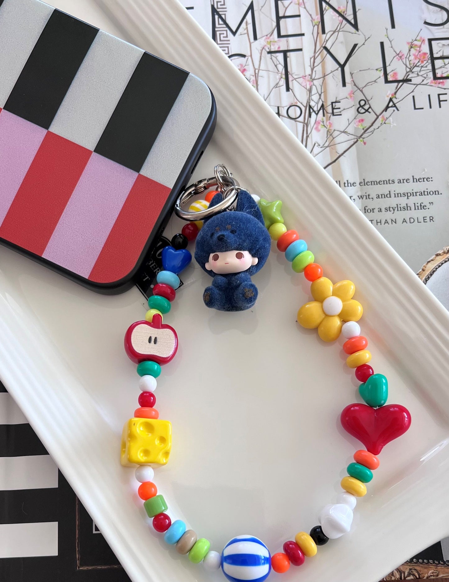 POP BEAN DIMOO Sitting Doberman Phone Chain